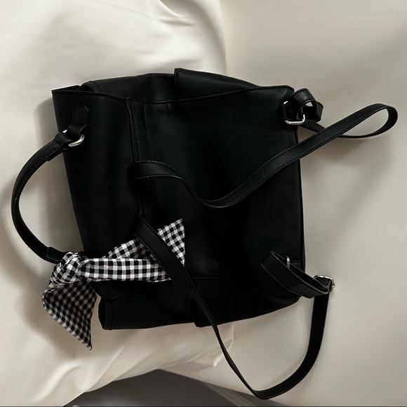 Nine west adjustable backpack - Picture 5 of 5